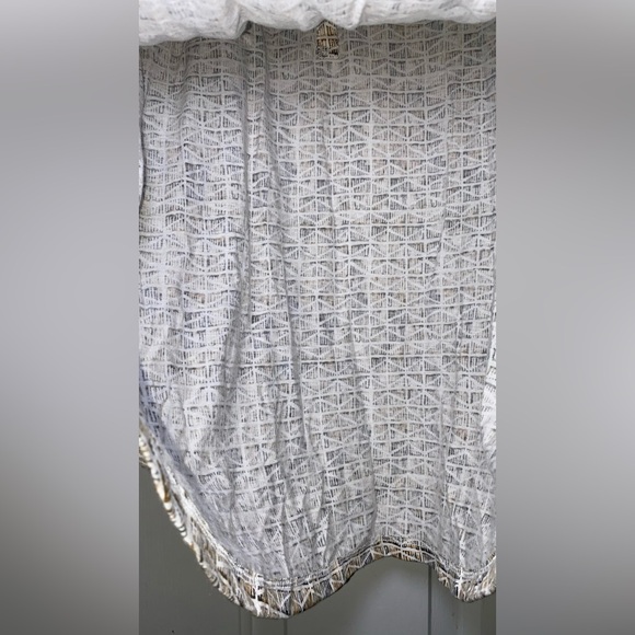 Liz Claiborne Tribal Tank Top Plus Size - Picture 7 of 7